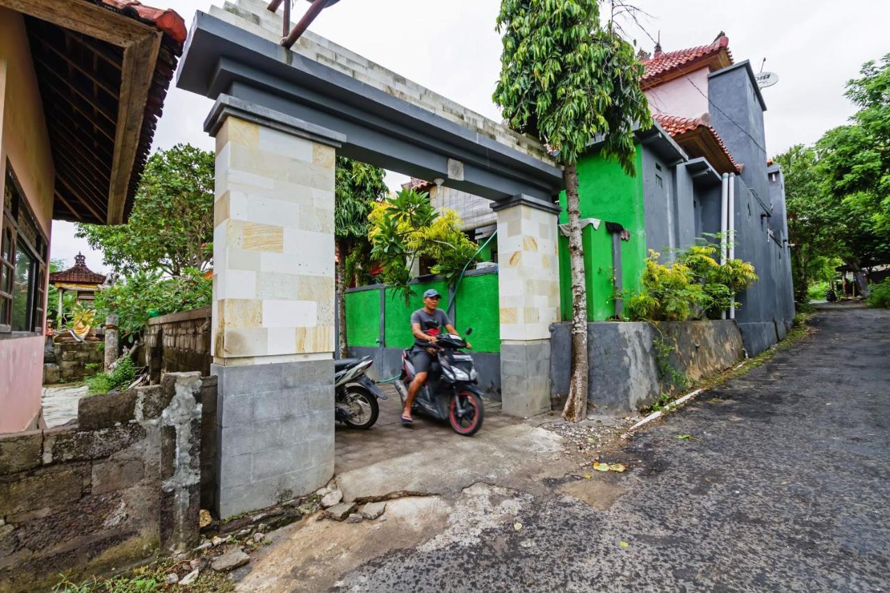 Lembongan Hostel Екстер'єр фото