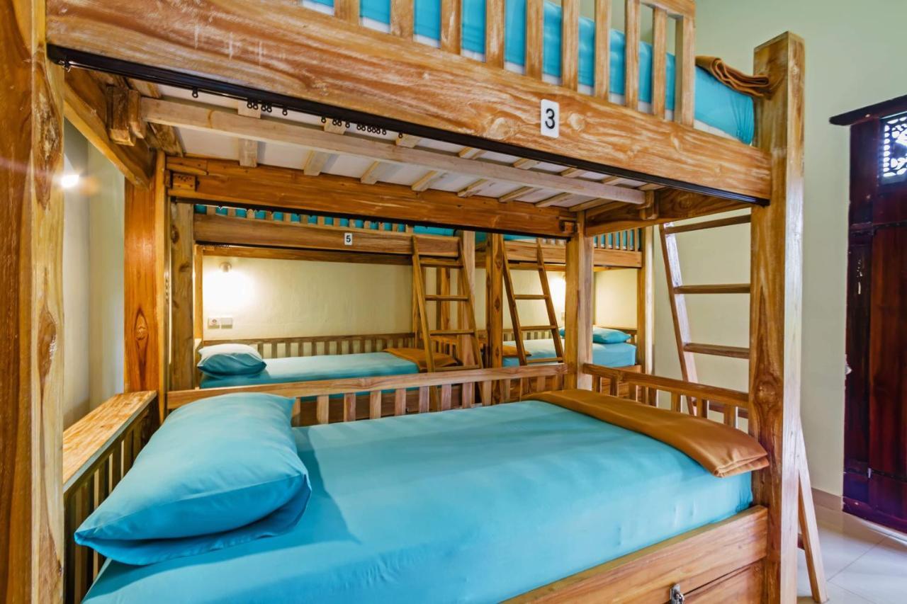 Lembongan Hostel Екстер'єр фото